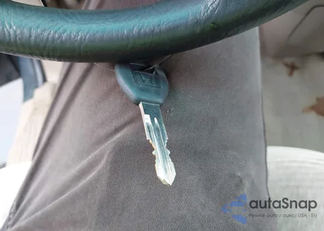 2000 Honda Odyssey Lx z USA, uszkodzony, nr VIN 2HKRL1855YH529172